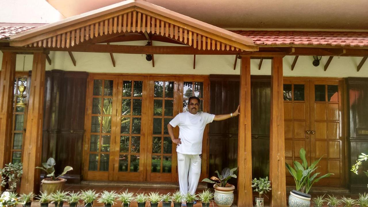 Villa Serena Бангалор Екстериор снимка